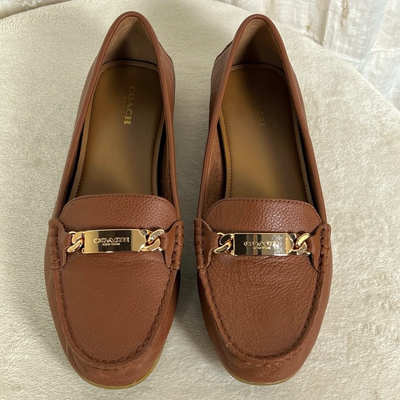 Coach Olive Leather Pebble Grain Brown Loafer Like New 🎉Host Pick🎉 - Picture 1 of 12
